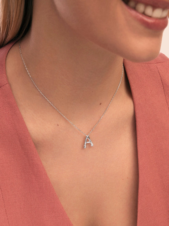 Collar Personalizado Letter Brillante